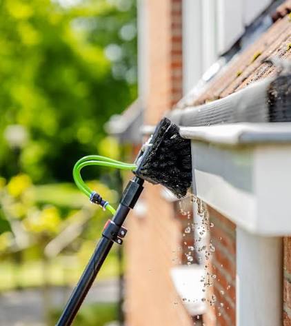 Fascia Cleaning